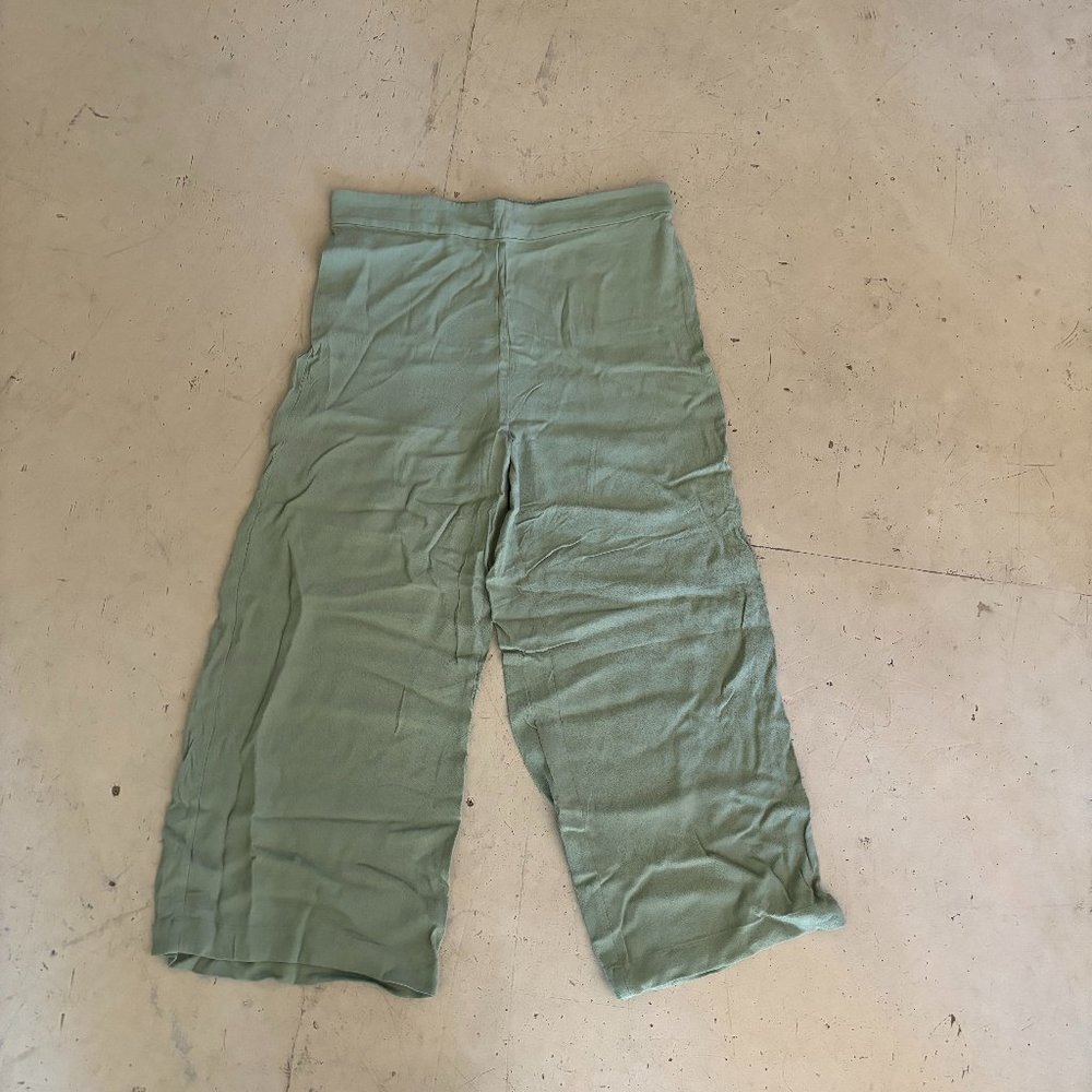 Aritzia Culottes